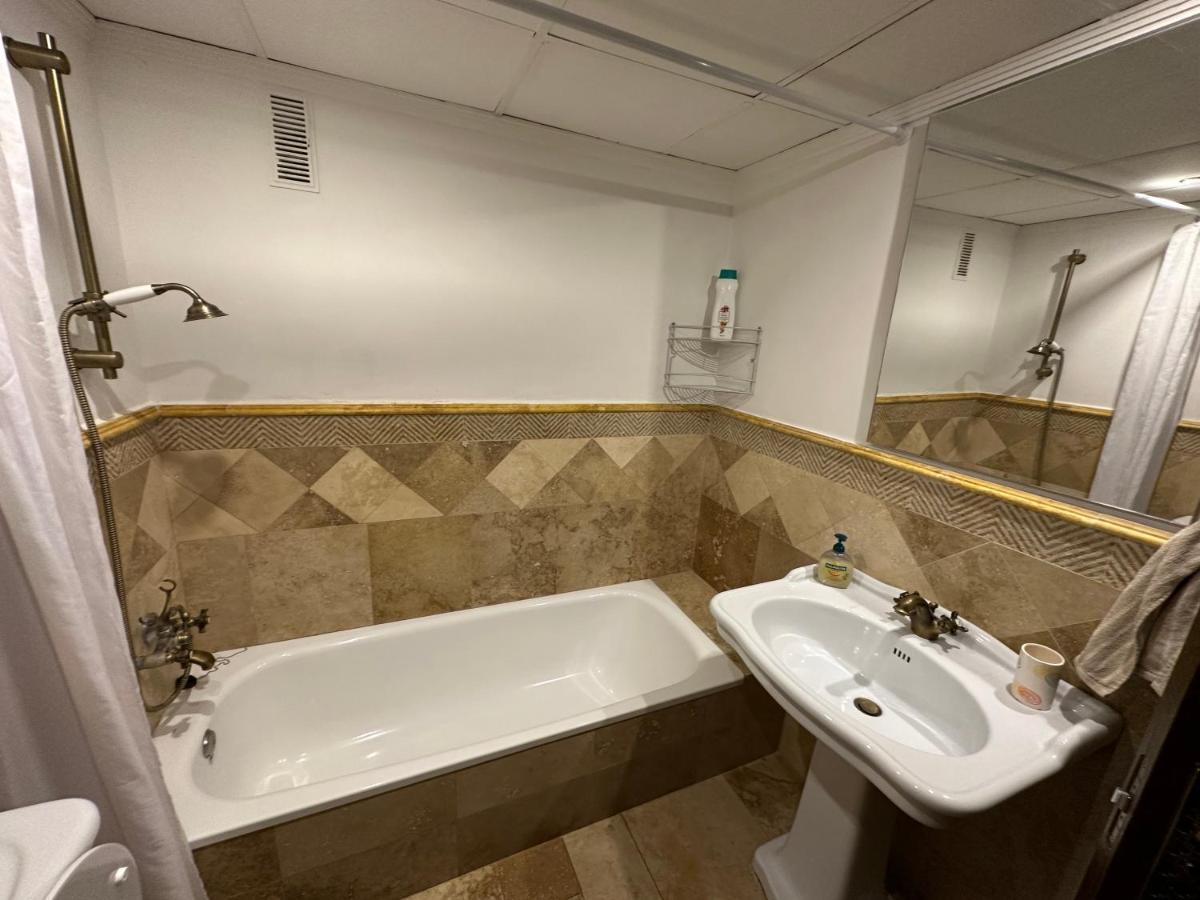 Apartamento En El Centro A Dos Minutos De La Playa Διαμέρισμα Fuengirola Εξωτερικό φωτογραφία